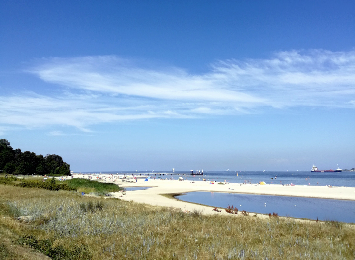 Falckensteiner Strand direkt am Hochseilgarten Kiel